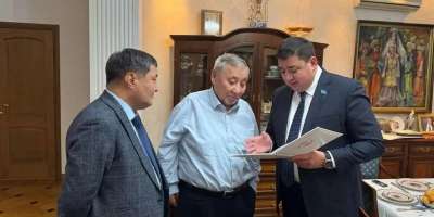 Colman Domingo and Jude Law at amfAR’s Venice Gala