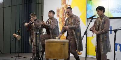 Colman Domingo and Jude Law at amfAR’s Venice Gala