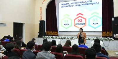 Colman Domingo and Jude Law at amfAR’s Venice Gala