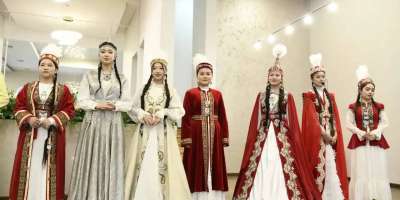 Colman Domingo and Jude Law at amfAR’s Venice Gala