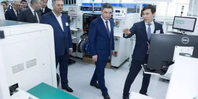 Colman Domingo and Jude Law at amfAR’s Venice Gala