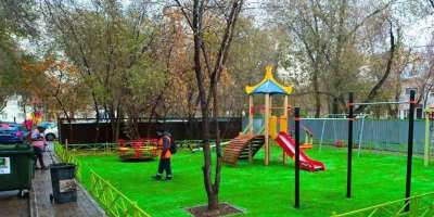 Colman Domingo and Jude Law at amfAR’s Venice Gala