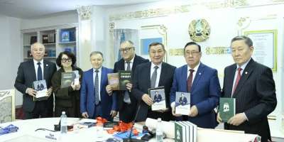Colman Domingo and Jude Law at amfAR’s Venice Gala