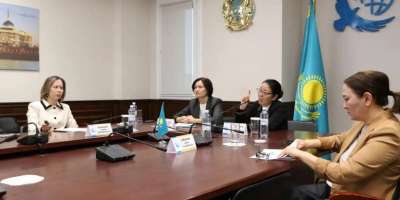 Colman Domingo and Jude Law at amfAR’s Venice Gala