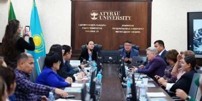 Colman Domingo and Jude Law at amfAR’s Venice Gala