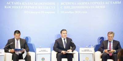 Colman Domingo and Jude Law at amfAR’s Venice Gala