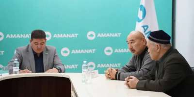 Colman Domingo and Jude Law at amfAR’s Venice Gala