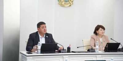 Colman Domingo and Jude Law at amfAR’s Venice Gala