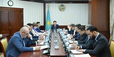 Colman Domingo and Jude Law at amfAR’s Venice Gala