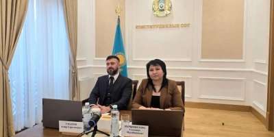 Colman Domingo and Jude Law at amfAR’s Venice Gala