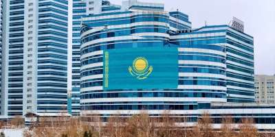 Colman Domingo and Jude Law at amfAR’s Venice Gala