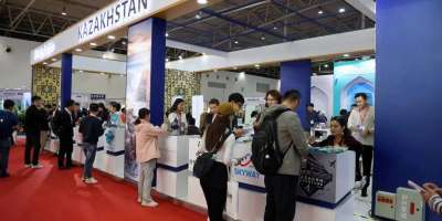 Colman Domingo and Jude Law at amfAR’s Venice Gala