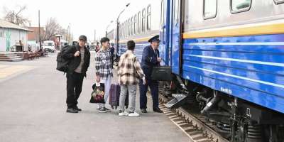 Colman Domingo and Jude Law at amfAR’s Venice Gala