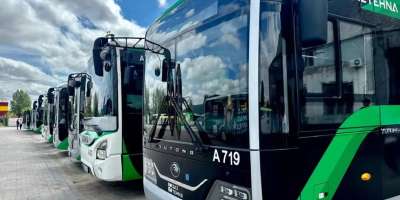 Colman Domingo and Jude Law at amfAR’s Venice Gala
