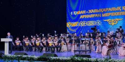 Colman Domingo and Jude Law at amfAR’s Venice Gala