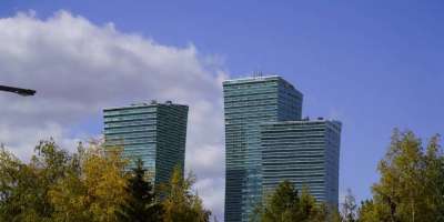 Colman Domingo and Jude Law at amfAR’s Venice Gala