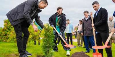 Colman Domingo and Jude Law at amfAR’s Venice Gala