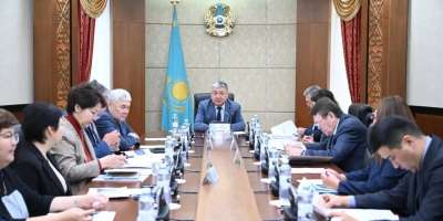 Colman Domingo and Jude Law at amfAR’s Venice Gala