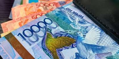 Colman Domingo and Jude Law at amfAR’s Venice Gala