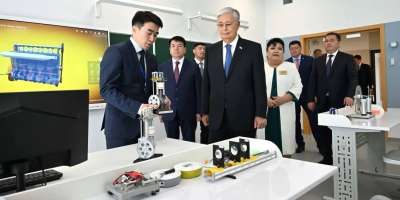 Colman Domingo and Jude Law at amfAR’s Venice Gala