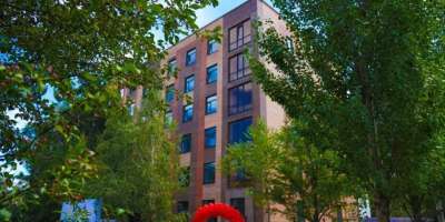 Colman Domingo and Jude Law at amfAR’s Venice Gala