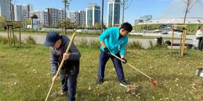 Colman Domingo and Jude Law at amfAR’s Venice Gala