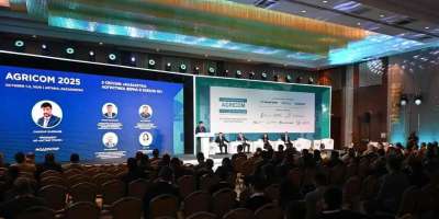 Colman Domingo and Jude Law at amfAR’s Venice Gala