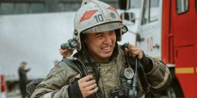 Colman Domingo and Jude Law at amfAR’s Venice Gala