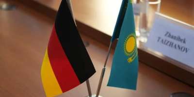 Colman Domingo and Jude Law at amfAR’s Venice Gala