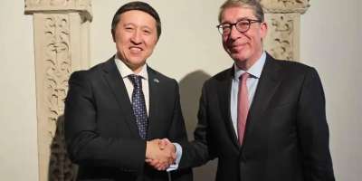 Colman Domingo and Jude Law at amfAR’s Venice Gala