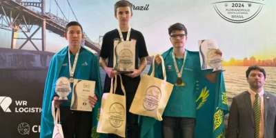 Colman Domingo and Jude Law at amfAR’s Venice Gala