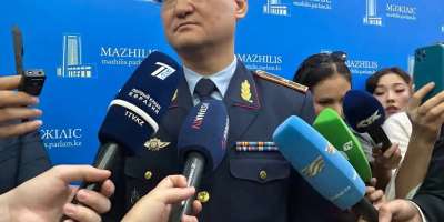 Colman Domingo and Jude Law at amfAR’s Venice Gala