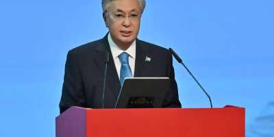 Colman Domingo and Jude Law at amfAR’s Venice Gala