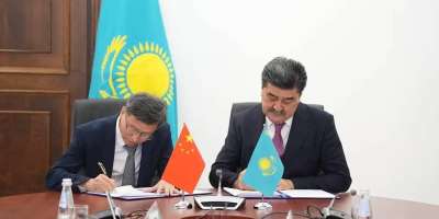 Colman Domingo and Jude Law at amfAR’s Venice Gala