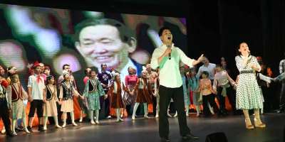 Colman Domingo and Jude Law at amfAR’s Venice Gala