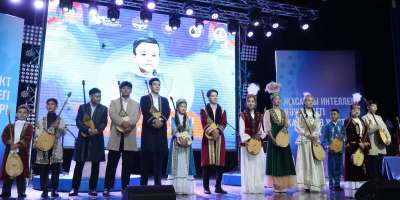 Colman Domingo and Jude Law at amfAR’s Venice Gala