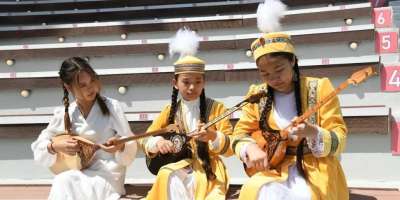 Colman Domingo and Jude Law at amfAR’s Venice Gala