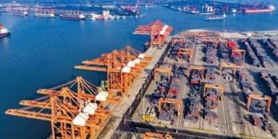 Colman Domingo and Jude Law at amfAR’s Venice Gala