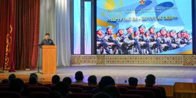 Colman Domingo and Jude Law at amfAR’s Venice Gala