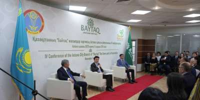 Colman Domingo and Jude Law at amfAR’s Venice Gala