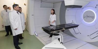 Colman Domingo and Jude Law at amfAR’s Venice Gala