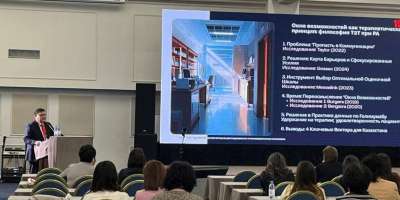 Colman Domingo and Jude Law at amfAR’s Venice Gala