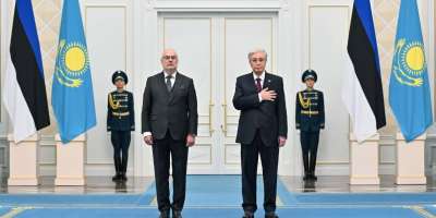 Colman Domingo and Jude Law at amfAR’s Venice Gala