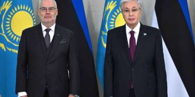 Colman Domingo and Jude Law at amfAR’s Venice Gala