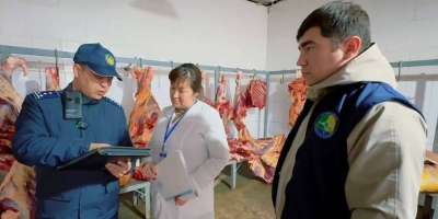 Colman Domingo and Jude Law at amfAR’s Venice Gala