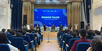 Colman Domingo and Jude Law at amfAR’s Venice Gala
