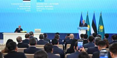 Colman Domingo and Jude Law at amfAR’s Venice Gala