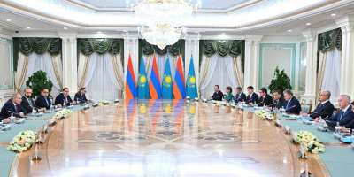 Colman Domingo and Jude Law at amfAR’s Venice Gala