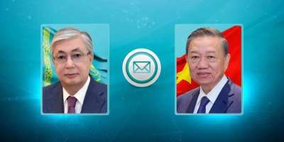 Colman Domingo and Jude Law at amfAR’s Venice Gala