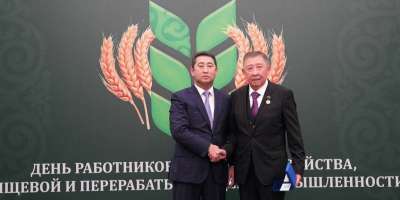 Colman Domingo and Jude Law at amfAR’s Venice Gala